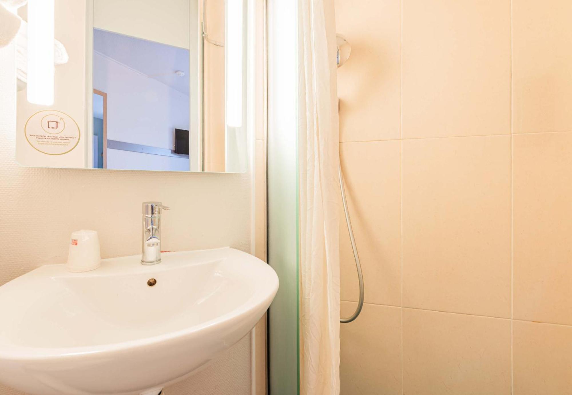 B&B Hotel Colmar Vignobles Ouest Винтсенайм Экстерьер фото